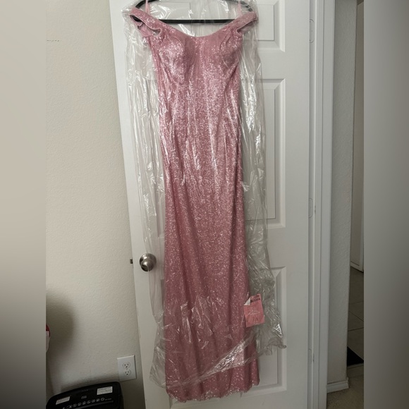 Johnathan Kayne Pink Dress Size 6 - Picture 1 of 4